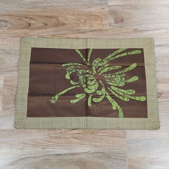 🔸️🔹️NWOT Partylite Siena Lights Reversible Placemat Set of 4 - Picture 3 of 11